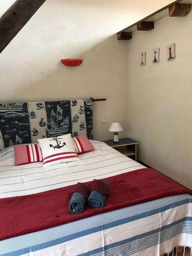 Domaine Du Lesty Bed and Breakfast Ambon Εξωτερικό φωτογραφία