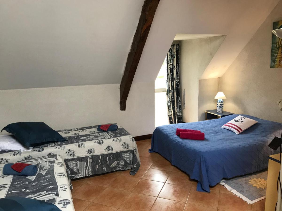 Domaine Du Lesty Bed and Breakfast Ambon Εξωτερικό φωτογραφία