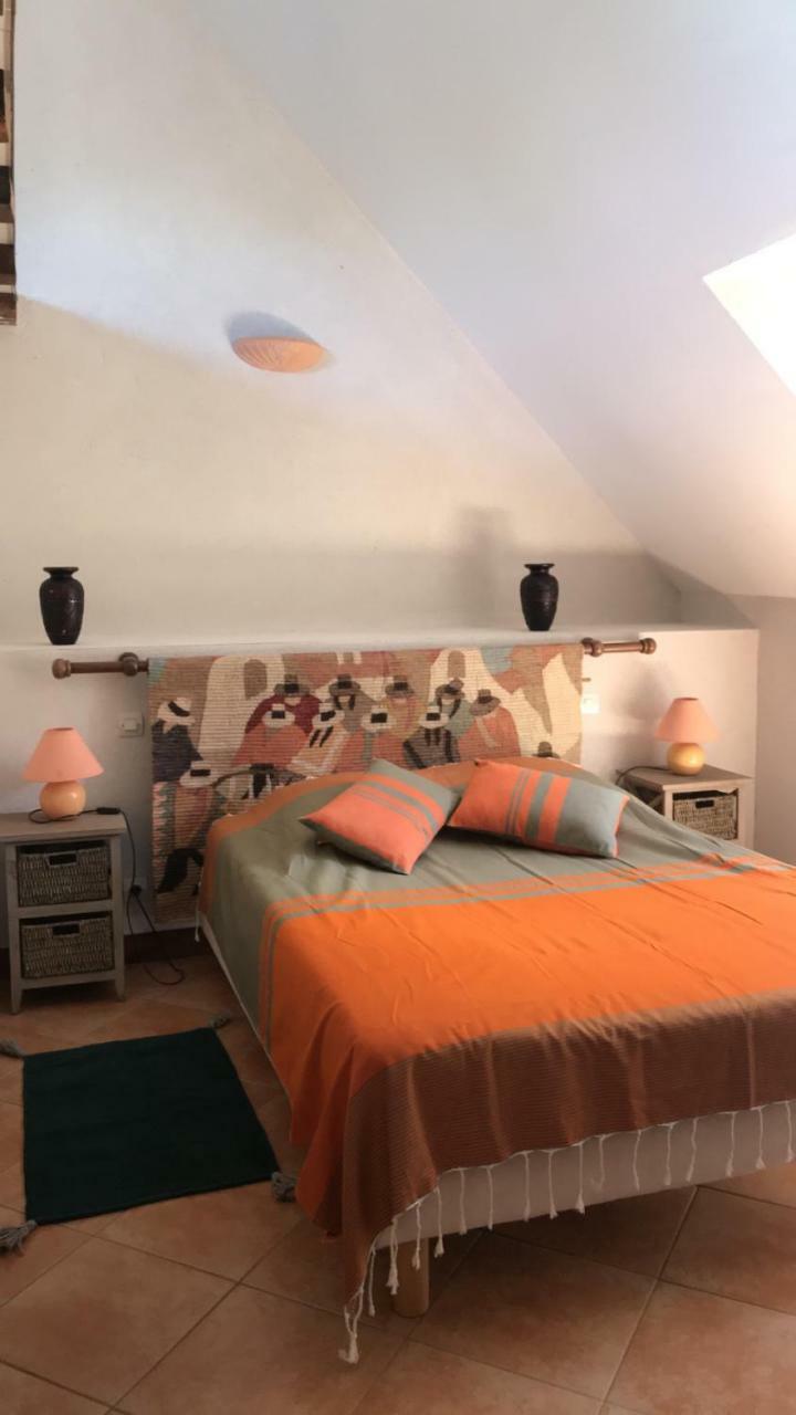 Domaine Du Lesty Bed and Breakfast Ambon Εξωτερικό φωτογραφία